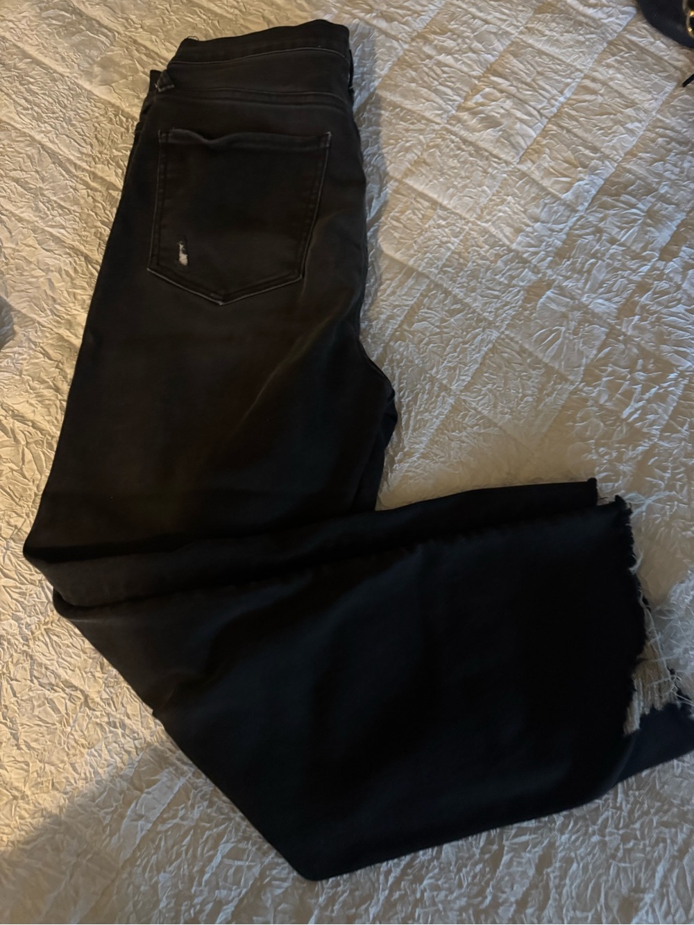 Denizen from Levi's Black Flared Jeans with Frayed Hem